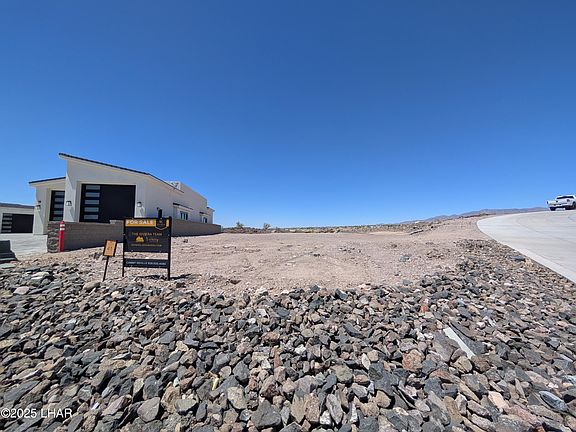 2nd image of 2435 Sunset Ridge Ct