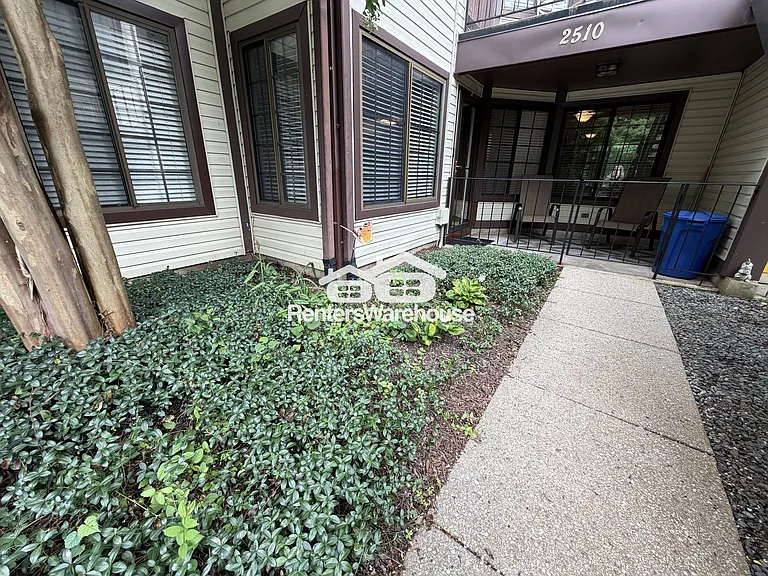 2510 Airy Hill Cir #A — Photo 2