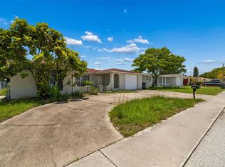 7400 Westcott Dr, Port Richey, FL 34668