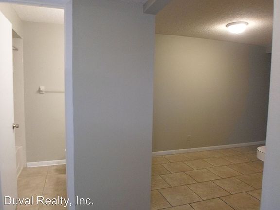 4th image of 8749 Whispering Pines Dr #5