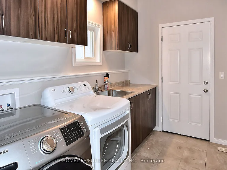 39 Summer Ln — Photo 16