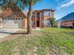 4221 Cave Cove Ct, Fort Worth, TX 76244