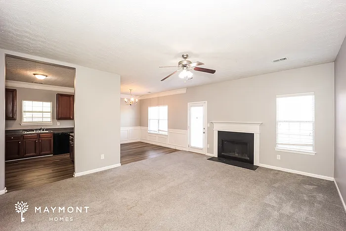 4 bed, 2.5 bath, 1746 sqft, $1,945 — Photo 4