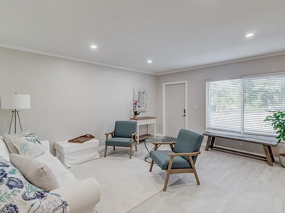 5th image of 928 Jasmine Ln #928