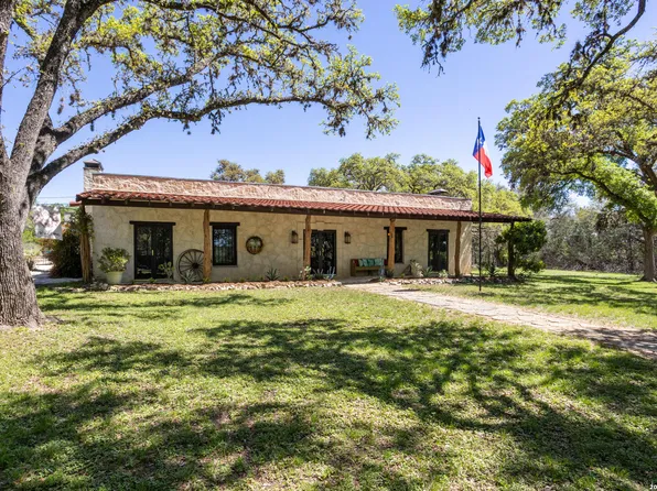 132 Ridge, Boerne, TX 78006
