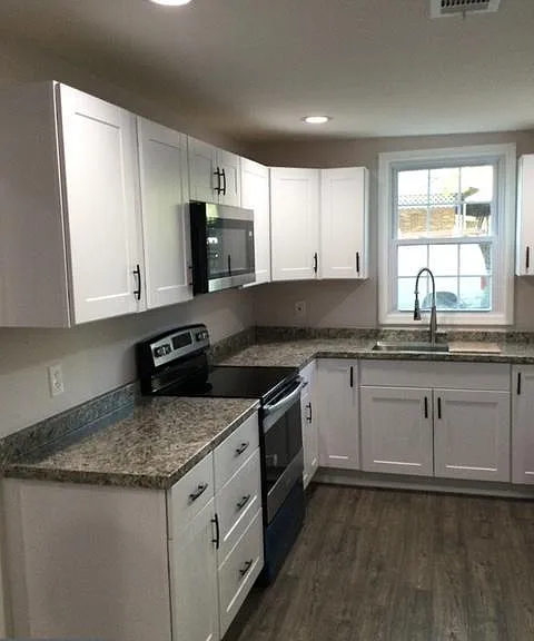 6438 Windham Ave — Photo 8