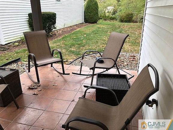 4th image of 258A Monroe Rd #258A
