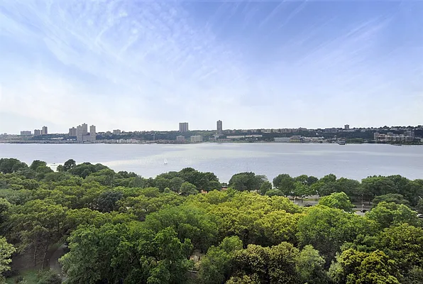 Sold by Corcoran | media 3