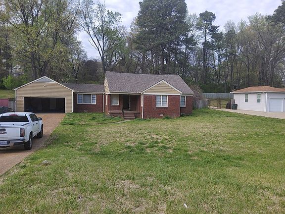 4th image of 2714 James Rd