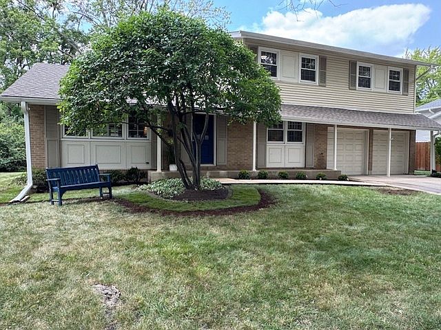 1st image of 828 N Glenn Dr