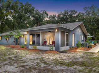 7402 W Knights Griffin Rd, Plant City, FL 33565