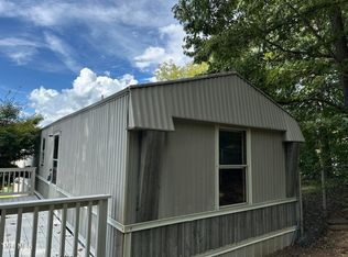 1370 Lovelace Rd, Fall Branch, TN 37656