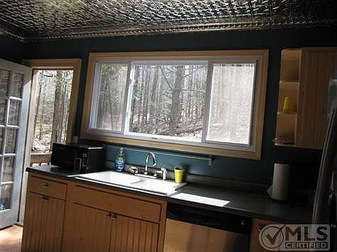 4th image of 29 Park Ln