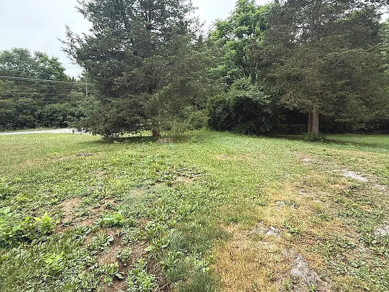 10860 Winchester Ave — Photo 28