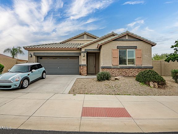 2nd image of 5215 E DESERT VISTA Trail