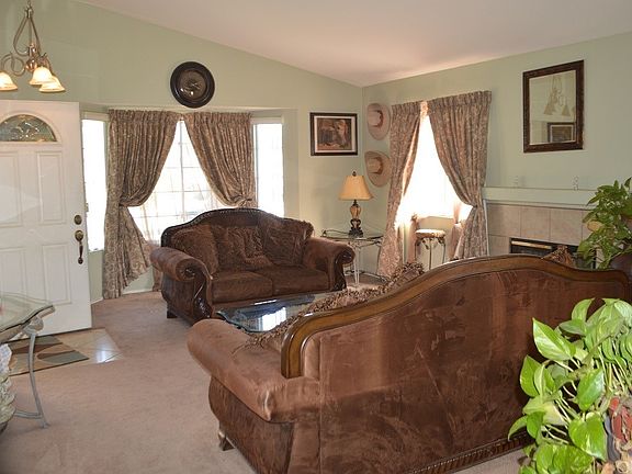2nd image of 8320 Regal Ct