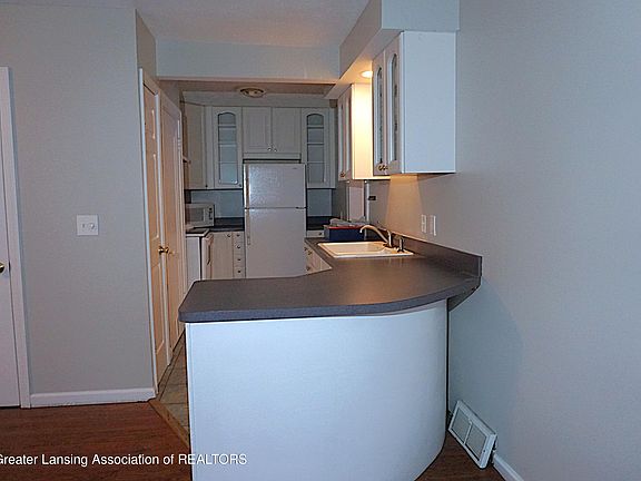 5th image of 4659 Liverance St