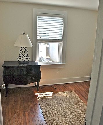 3rd image of 66 Sussex St #B
