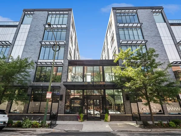 20 N Loomis St #A, Chicago, IL 60607