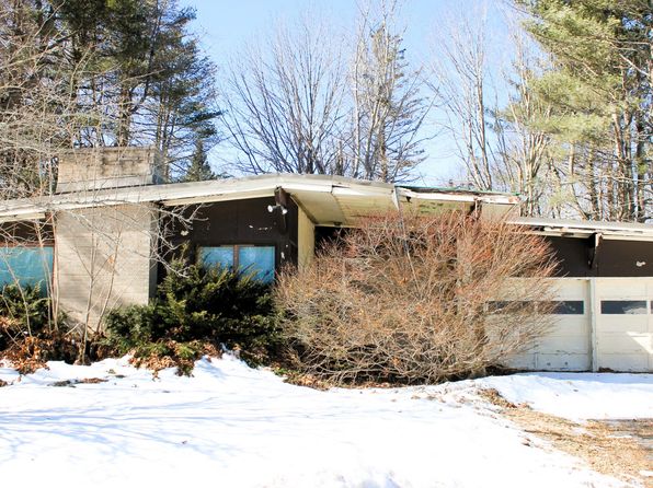 60 Crestview Drive, Portland, ME 04103