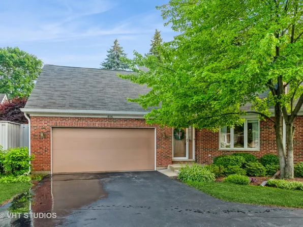1808 N Normandy Ct, Arlington Heights, IL 60004