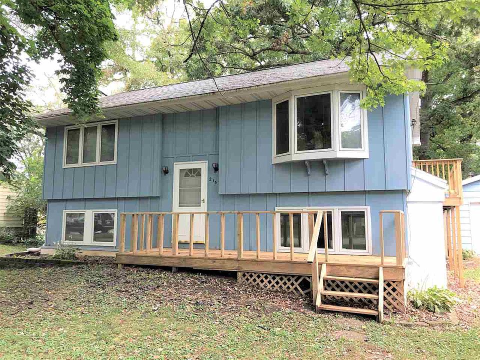 1st image of 215 Dixie Cir