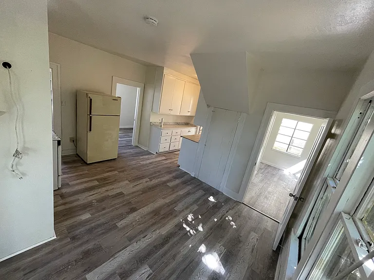 1569 Myers St #5 — Photo 7