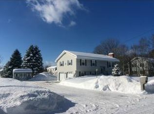 8 Lemay Dr, Barre, VT 05641