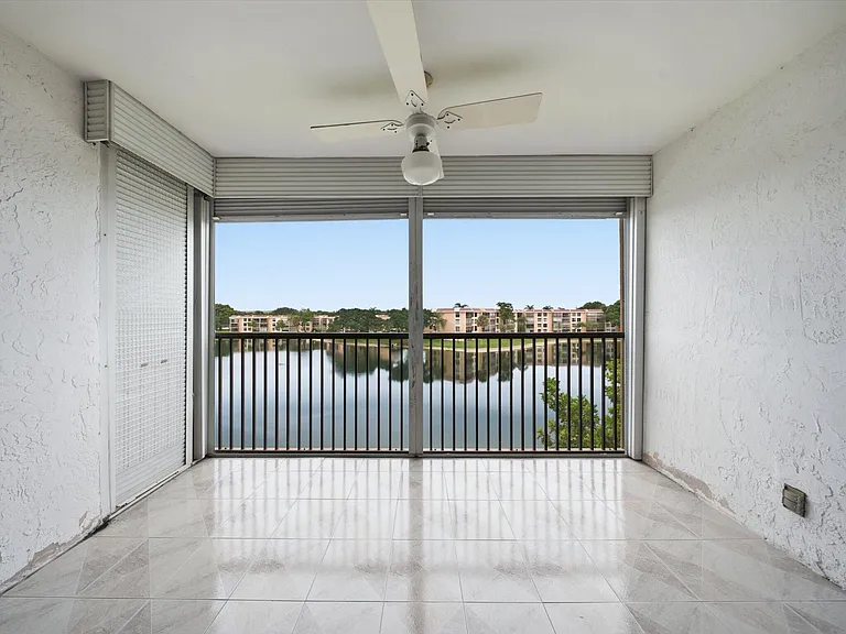 6539 Coral Lake Dr #403 — Photo 15