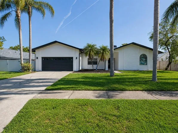2135 Vance Ave, Palm Harbor, FL 34683