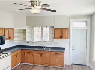 415 Peffer St, Harrisburg, PA 17102