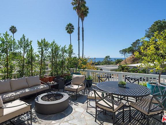 3rd image of 1136 Donaire Way
