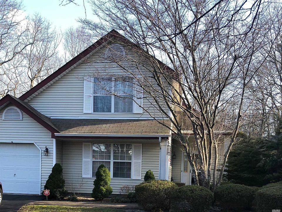 1st image of 19 Balmoral Ct
