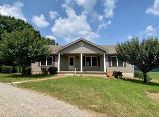 200 N Needmore Acres Rd, Glasgow, KY 42141