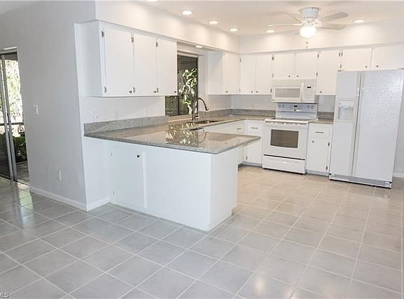3rd image of 3672 Kelly St