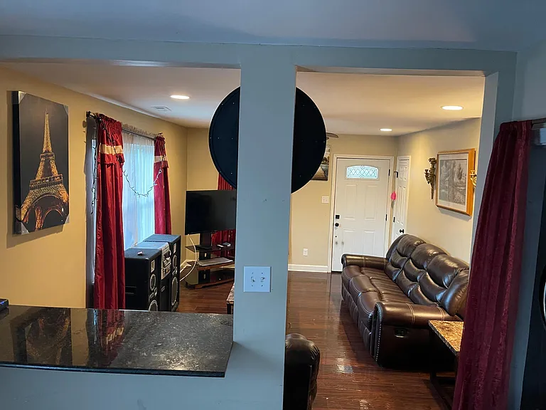508 Buxton St — Photo 39