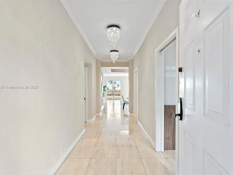 19133 Fisher Island Dr #19133 — Photo 14