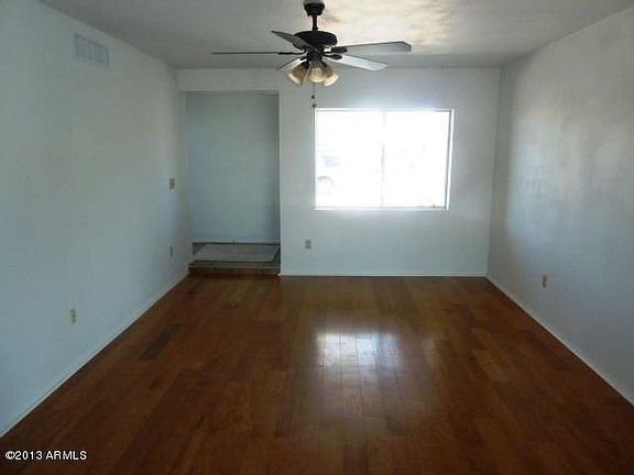 4th image of 3915 W Alice Ave