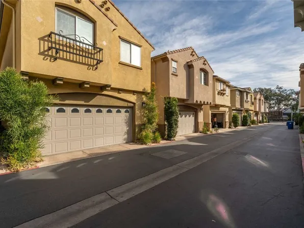 9562 Sundance St, Pacoima, CA 91331