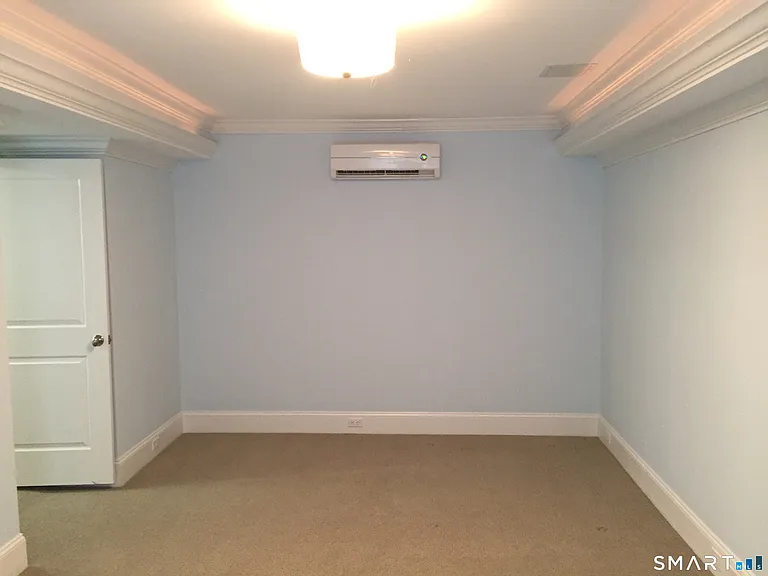 19 Deercliff Rd — Photo 27