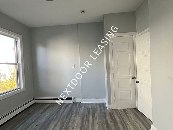 2nd image of 486 Mercer St #1LM