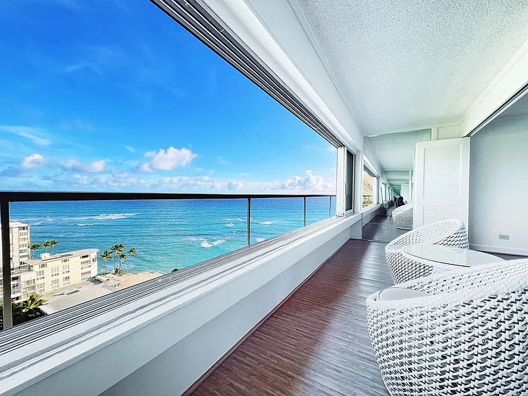 2895 Kalakaua Ave #1809 — Photo 4
