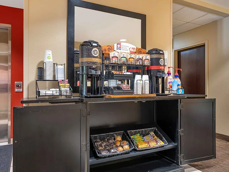 Free Grab-and-Go Breakfast