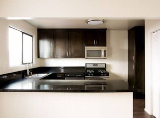 1261 N Crescent Heights Blvd APT C, West Hollywood, CA 90046