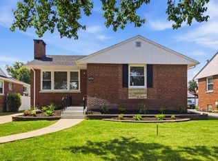 10251 Kent St, Westchester, IL 60154