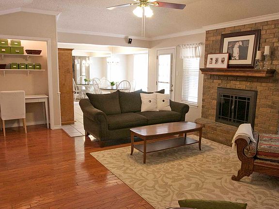 3rd image of 5219 Windy Meadow Dr