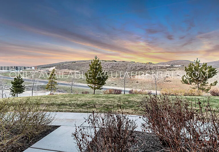 13412 N Alexis Dr — Photo 38
