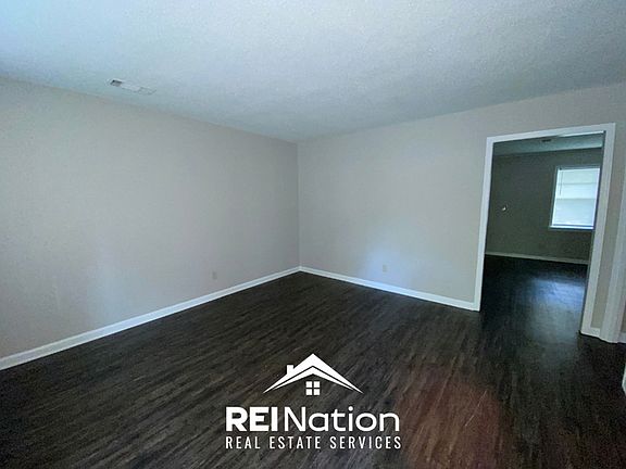 2nd image of 3749 Emerson Ave