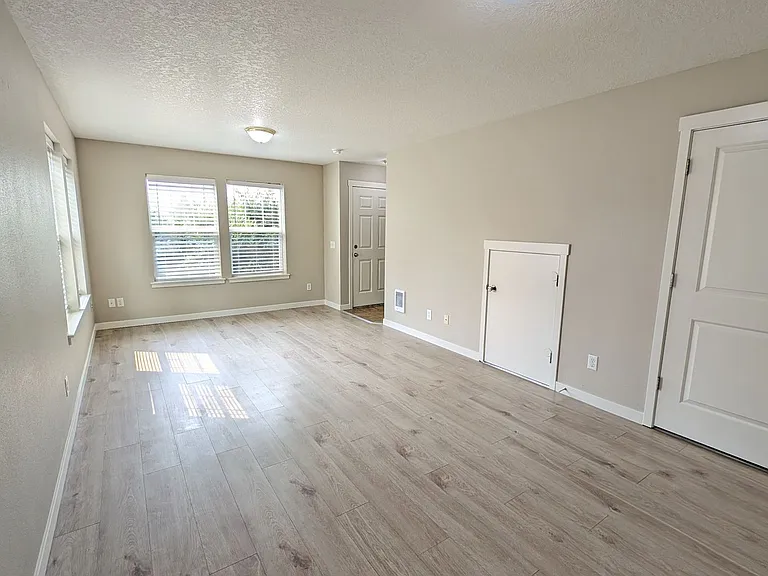 2825 Pacific Ave #I — Photo 4