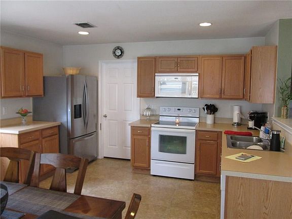 2nd image of 12649 Shady Cedar Dr